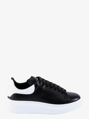 SNEAKERS OVERSIZE