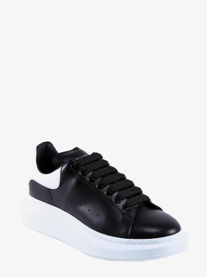 SNEAKERS OVERSIZE