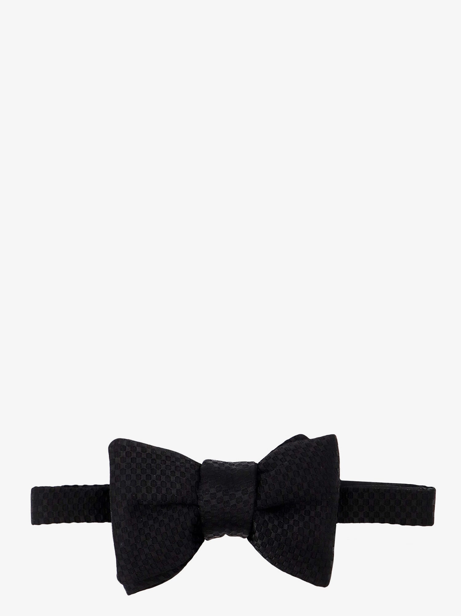 BOW TIE